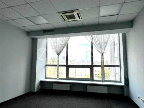 комерційна за адресою Велика Васильківська вул. (Червоноармійська), 39