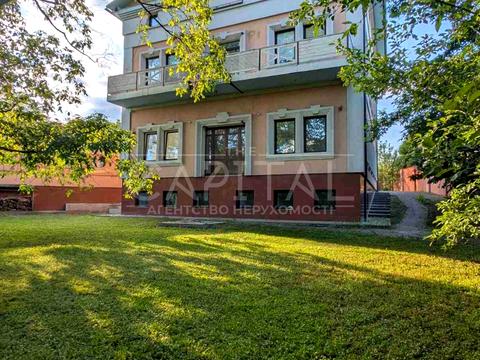 коммерческая по адресу Монтажників ул., 9