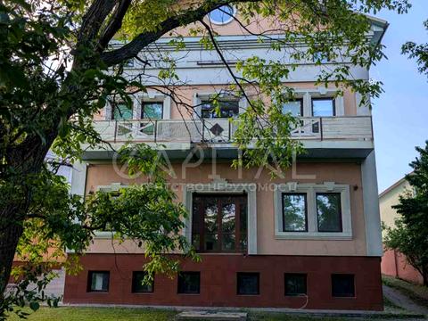 коммерческая по адресу Монтажників ул., 9