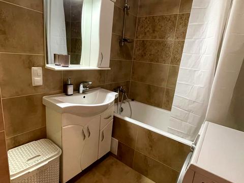 квартира за адресою Євгена Чикаленка вул., 59к