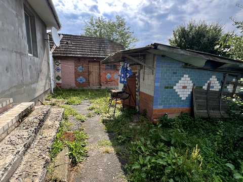 дом по адресу Юрія Клена ул., 12