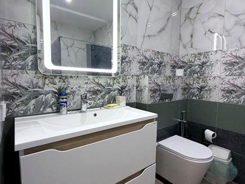 квартира за адресою Євгена Коновальця вул., 37-А