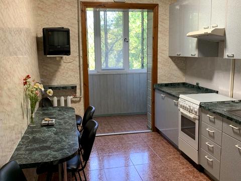 квартира за адресою Академіка Корольова вул., 94