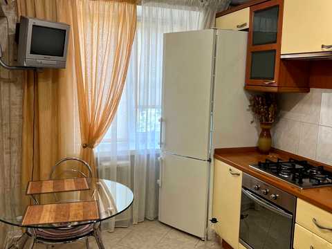 квартира за адресою Надії Світличної пров. (Волго-Донський), 2