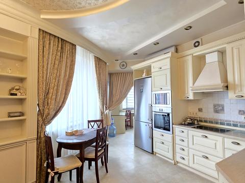 квартира по адресу Владимира Ивасюка просп. (Героїв Сталінграду), 6