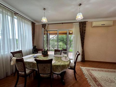 дом по адресу Лесі Українки вул.