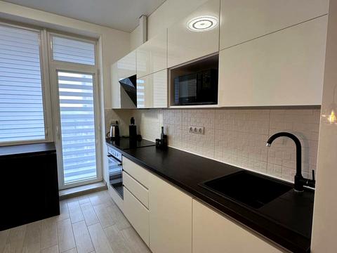 квартира за адресою Михайлівська вул., (Будинок 1)