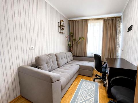 квартира по адресу Королёва ул., 8
