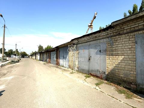 паркомісце за адресою Полкова вул., 74/76-А
