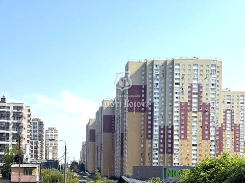 паркомісце за адресою Полкова вул., 74/76-А
