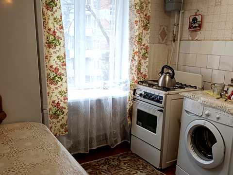 квартира за адресою Тараса Шевченка просп. (Карла Маркса), 8
