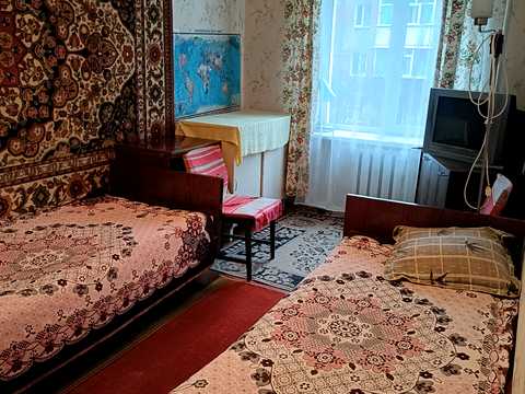 квартира за адресою Тараса Шевченка просп. (Карла Маркса), 8