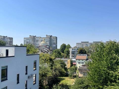 квартира по адресу Максимовича ул., 7