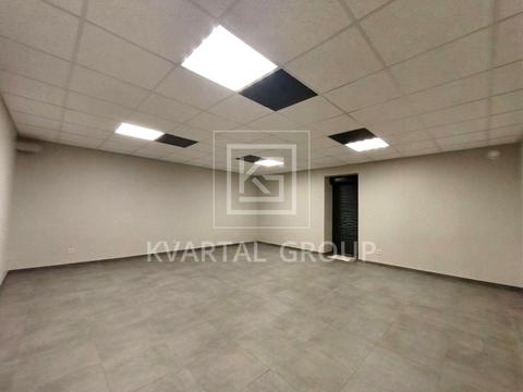 коммерческая по адресу Українська ул., (Будинок 1)