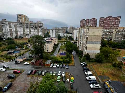квартира за адресою Драгоманова вул., 42