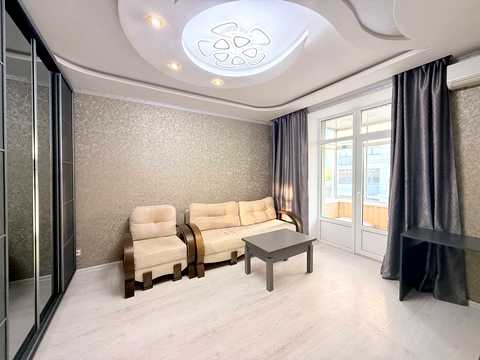 квартира за адресою Дмитра Яворницького просп. (Карла Маркса), 74