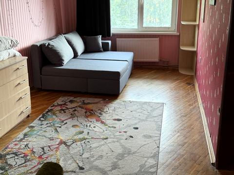 кімната за адресою Новомостицька вул., 21б