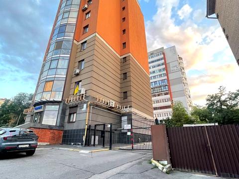 квартира за адресою Херсонська вул., 9-А