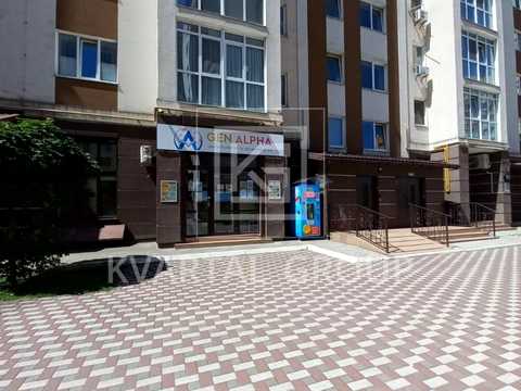 комерційна за адресою Івана Кожедуба вул., 3