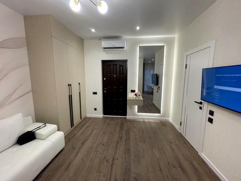 квартира за адресою Краснова вул., 1-Б