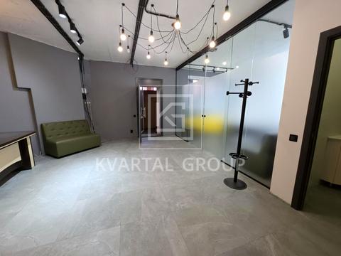 коммерческая по адресу Университетская ул., 1