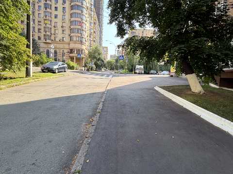квартира за адресою В'ячеслава Чорновола вул., 25