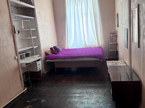 квартира за адресою Олександра Ройтбурда пров. (Ляпунова), 8