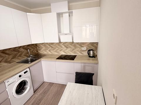 квартира за адресою Козакевича вул., 27