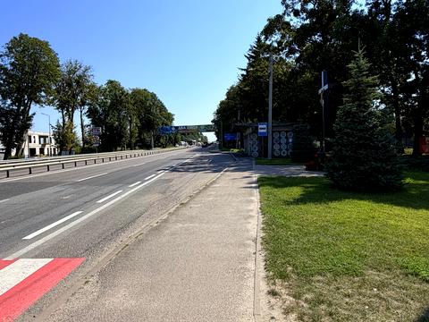 комерційна за адресою с. Холодновідка, Городоцька, 7
