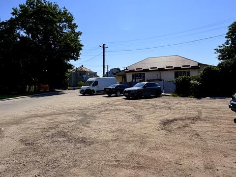 комерційна за адресою с. Холодновідка, Городоцька, 7