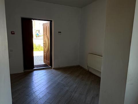 комерційна за адресою с. Холодновідка, Городоцька, 7