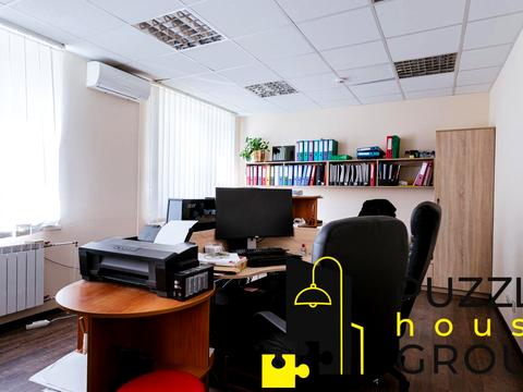комерційна за адресою Полярна вул., 20А