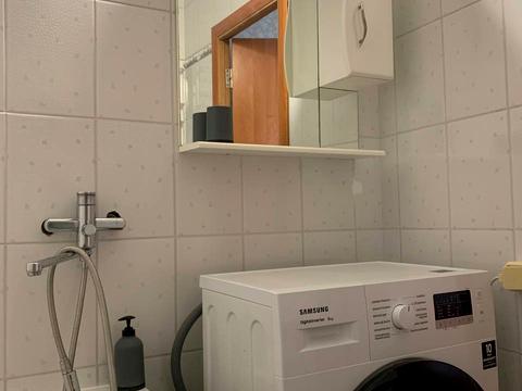 квартира по адресу Молодіжна, 40