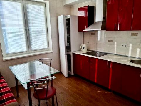 квартира по адресу Вячеслава Черновола ул., 27