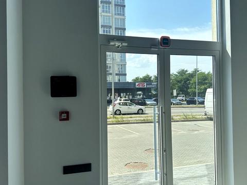 комерційна за адресою Гетьмана Мазепи вул., (Будинок 1)