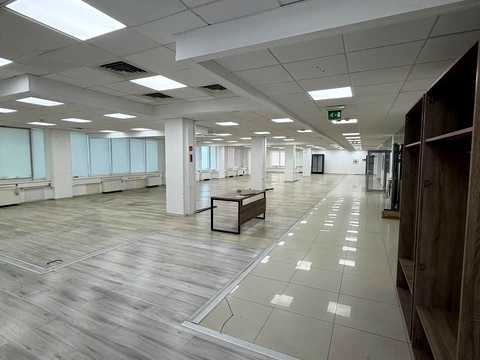 комерційна за адресою Ніни Строкатої вул. (Буніна), 12