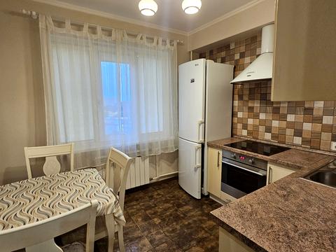 квартира за адресою Академіка Глушкова просп., 15