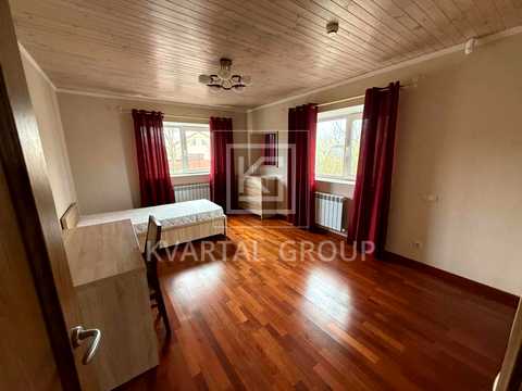 дом по адресу Яровая ул. (Червоноармійська), 141