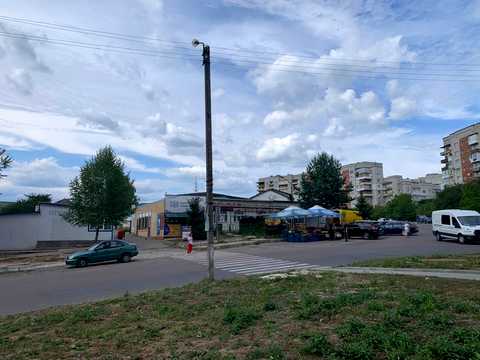 коммерческая по адресу Василия Стуса ул., 1