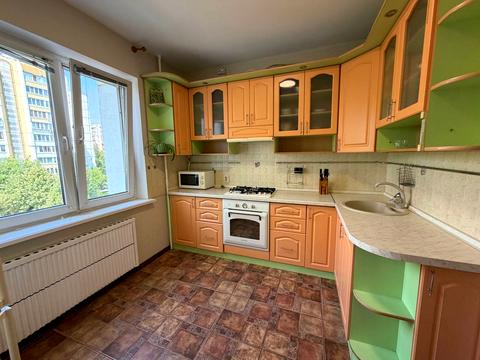 квартира за адресою Святоюріївська вул., 24
