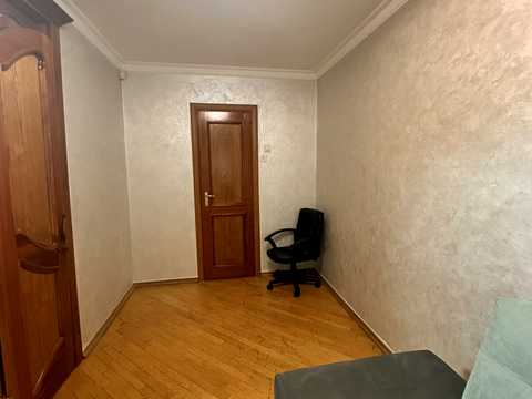 квартира за адресою Панаса Мирного вул., 10