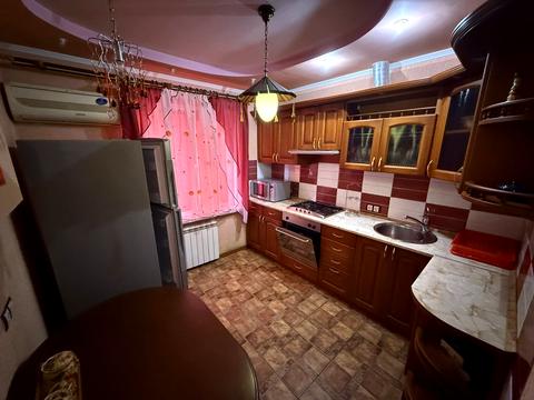 квартира за адресою Космічна вул., 101