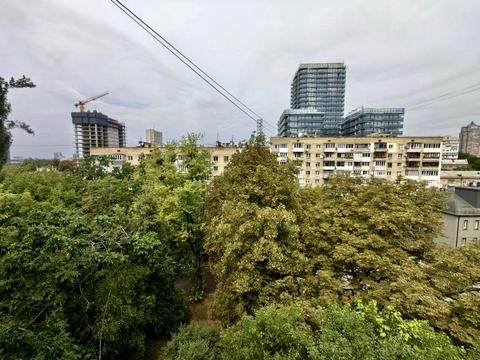 квартира по адресу Кловский спуск, 14-Б