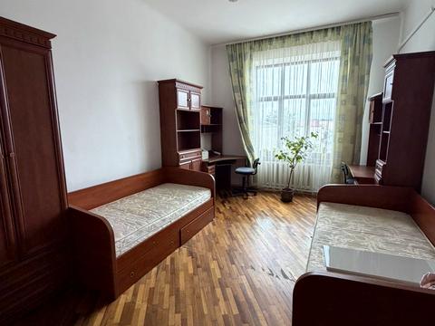 квартира за адресою Академіка Івана Крип'якевича вул., 1
