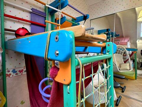 будинок за адресою Тіниста вул.