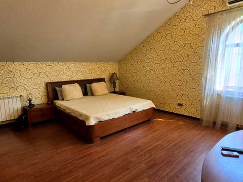 будинок за адресою Лісова вул.