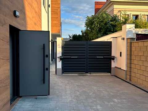 дом по адресу Шишкина 3-ий пер., 32