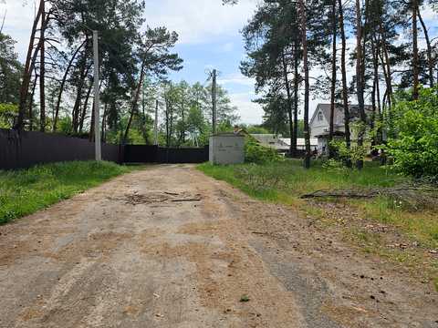 ділянка за адресою Річна вул., 27