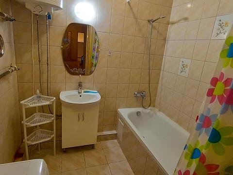 квартира за адресою Федора Ернста вул., 16-Б