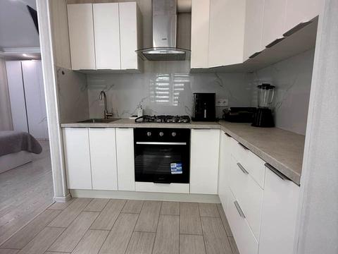 квартира за адресою Академіка Булаховського вул., 36